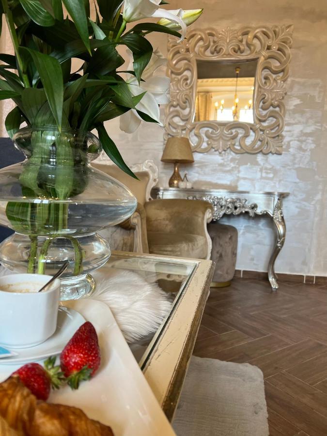 La Dolce Vita Luxury II Apartments With Best Free Private Parking In Center Pula Luaran gambar